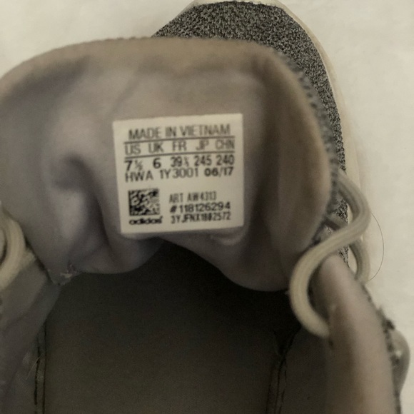 COPY - Womens Cloudfoam Adidas | Size 7.5 - Picture 2 of 6